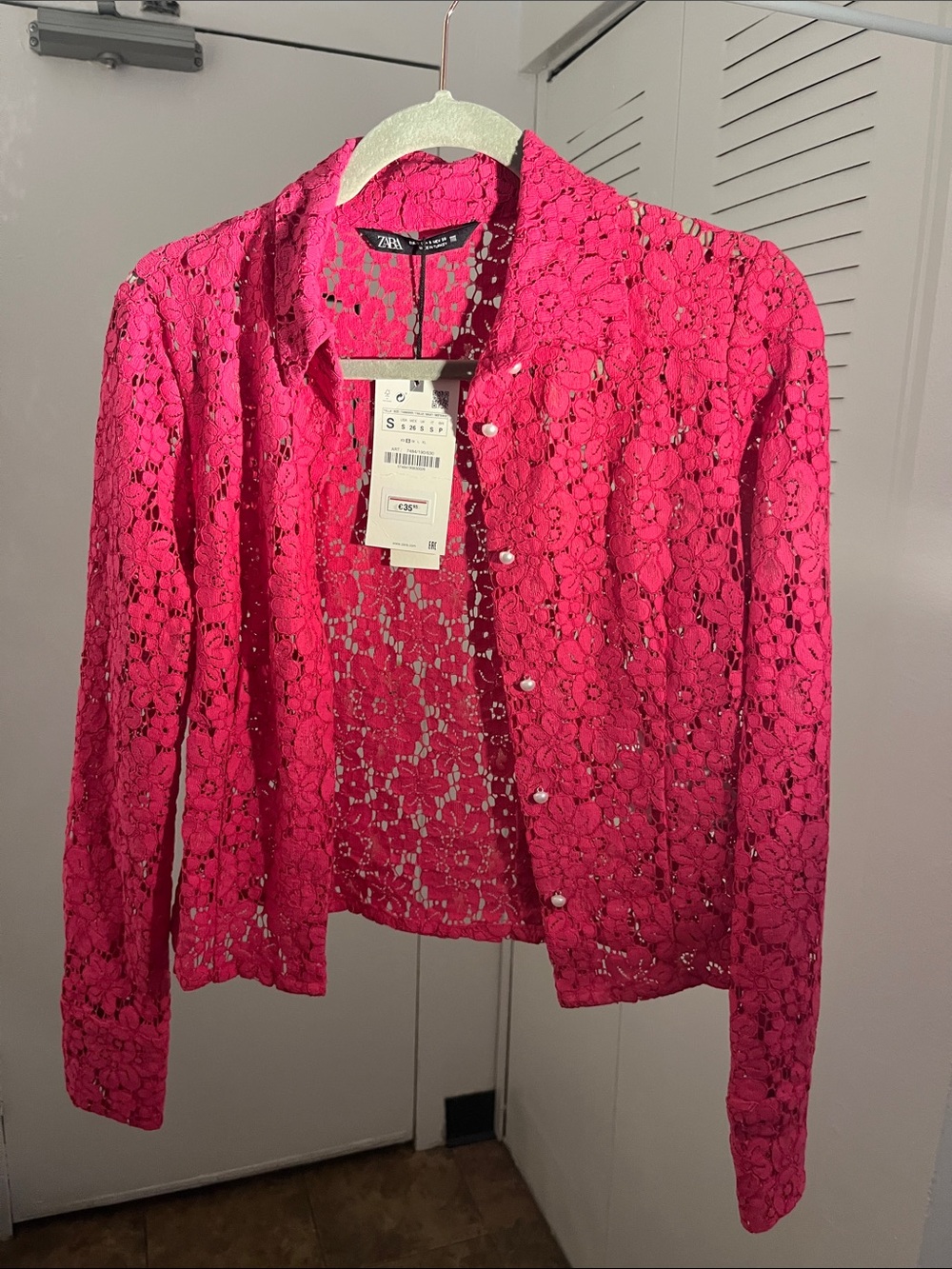 Zara Fuchsia Lace Button-Up Blazer
